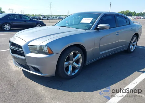 2013 Dodge Charger Sxt from USA, damaged, VIN 2C3CDXHG0DH615651